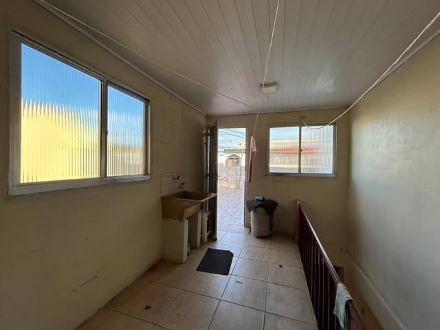 Casa com 281m² 4 quartos e 2 banheiros, à venda, no bairro Centro em Pelotas