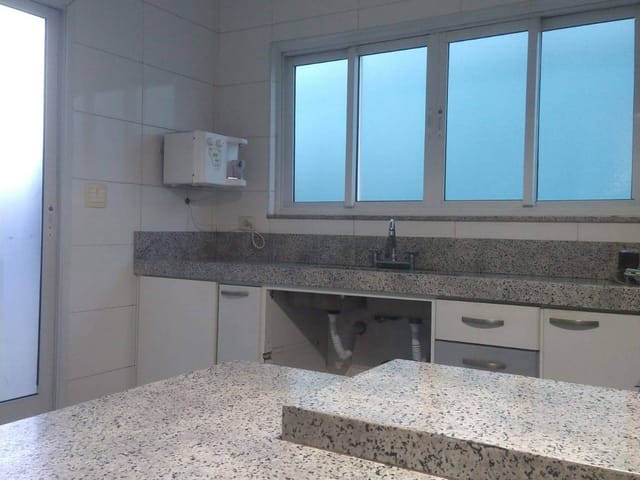 Sobrado 3 quartos e 5 banheiros, à venda, no bairro Jardim Dona Sinhá em São Paulo
