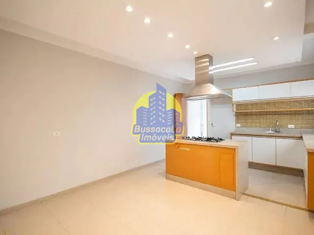 Sobrado com 232m² 4 quartos e 3 banheiros, à venda, no bairro Vila Osasco em Osasco