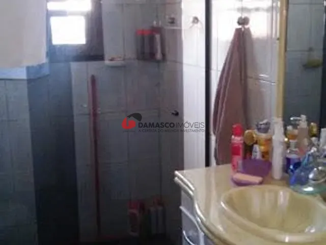 Sobrado com 176m² 3 quartos e 1 banheiro, à venda, no bairro Jardim Santo Alberto em Santo André
