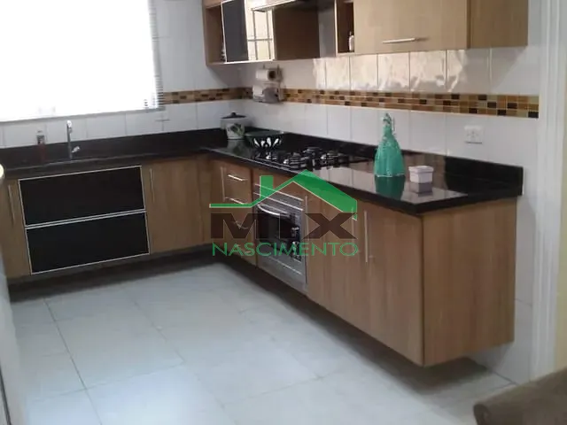 Sobrado com 125m² 3 quartos e 4 banheiros, à venda, no bairro Paulicéia em São Bernardo do Campo