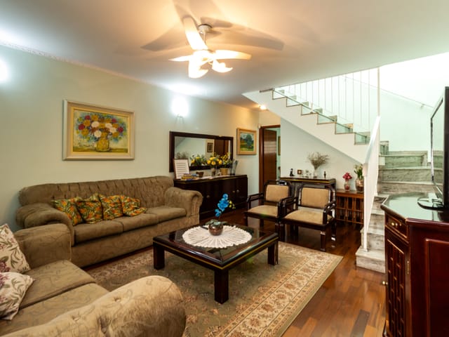 Foto do Sobrado - Sobrado para venda em Vila Ipojuca com 3 quartos, sendo 1 suíte , 140m² | Lares e Andares Imóveis