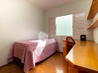 Foto do Sobrado-Sobrado para venda em Vila Ipojuca com 3 quartos, sendo 1 suíte, 140m²