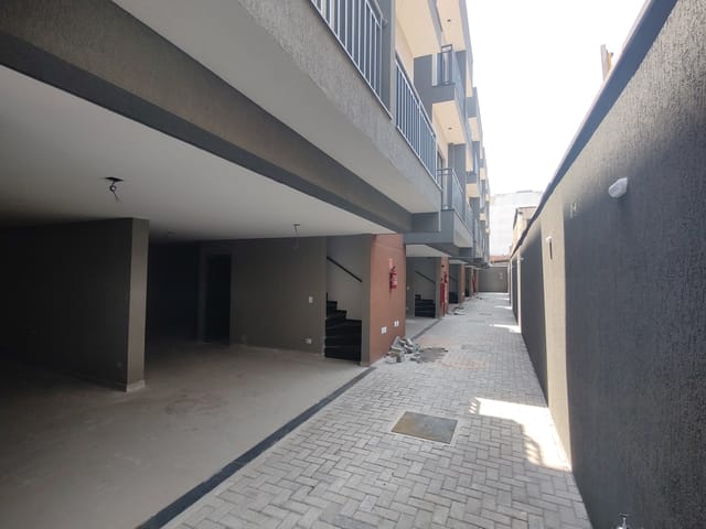 Sobrado 2 quartos e 2 banheiros, à venda, no bairro Itaquera em São Paulo