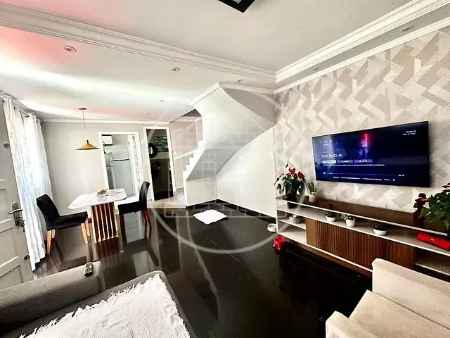 Sobrado com 85m² 3 quartos e 2 banheiros, à venda, no bairro Vila do Castelo em São Paulo