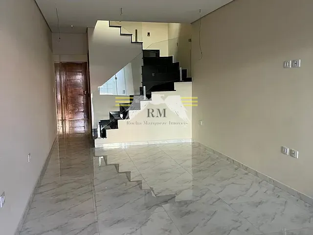 Sobrado 3 quartos e 2 banheiros, à venda, no bairro Jardim Aricanduva em São Paulo