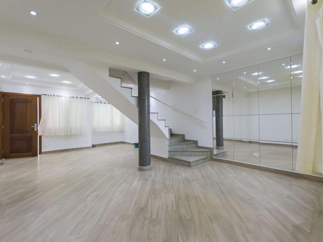 Sobrado com 290m² 3 quartos e 5 banheiros, à venda, no bairro Cambuci em São Paulo