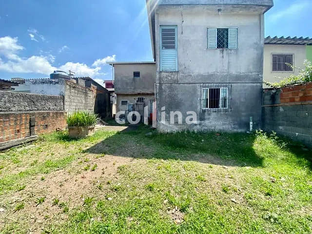 Sobrado com 250m² 3 quartos e 2 banheiros, à venda, no bairro Veloso em Osasco