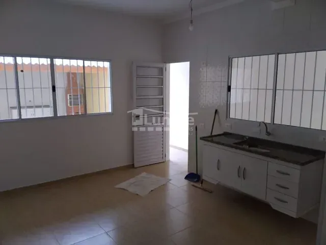 Sobrado com 125m² 3 quartos e 3 banheiros, à venda, no bairro Cidade Jardim em Mogi das Cruzes
