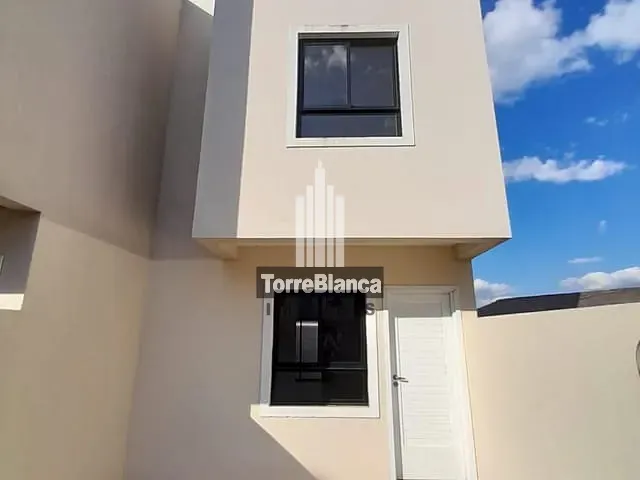 Sobrado com 66m² 3 quartos e 2 banheiros, à venda, no bairro Uvaranas em Ponta Grossa