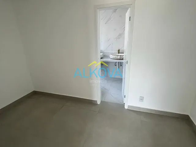 Sobrado com 300m² 3 quartos e 5 banheiros, à venda, no bairro Condomínio Terras do Vale em Caçapava