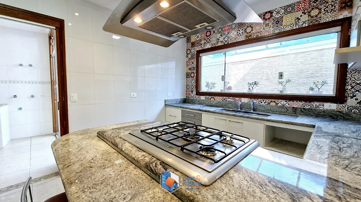 Sobrado, 3 quartos, 223 m² - Foto 4