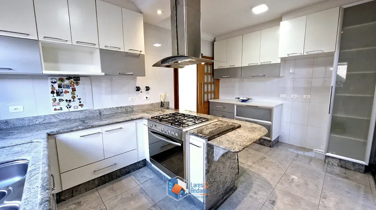 Sobrado, 3 quartos, 223 m² - Foto 13