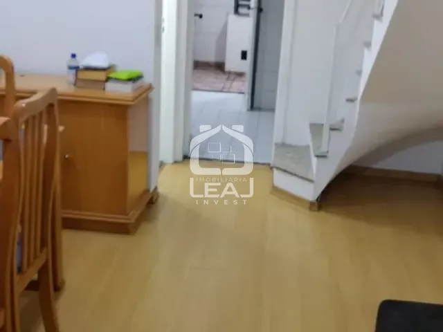 Sobrado 3 quartos e 2 banheiros, à venda, no bairro Parque Munhoz em São Paulo
