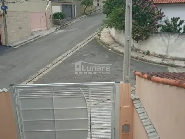 Sobrado com 175m² 2 quartos e 2 banheiros, à venda, no bairro Cidade Jardim em Mogi das Cruzes