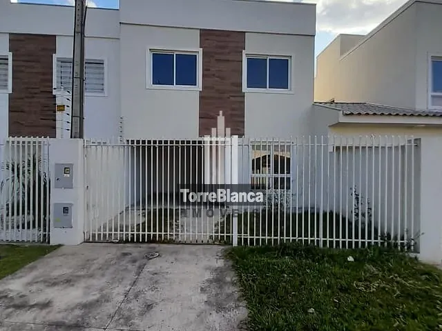 Sobrado com 102m² 3 quartos e 2 banheiros, à venda, no bairro Uvaranas em Ponta Grossa
