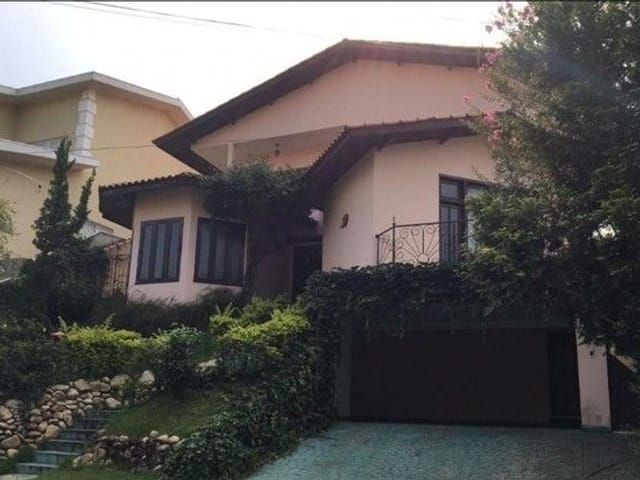 Foto do Sobrado - Sobrado com 3 dormitórios à venda, 350 m² por R$ 800.000,00 - Vila Zezé - Jacareí/SP | INDEPENDENCE NEGOCIOS IMOBILIARIOS LTDA