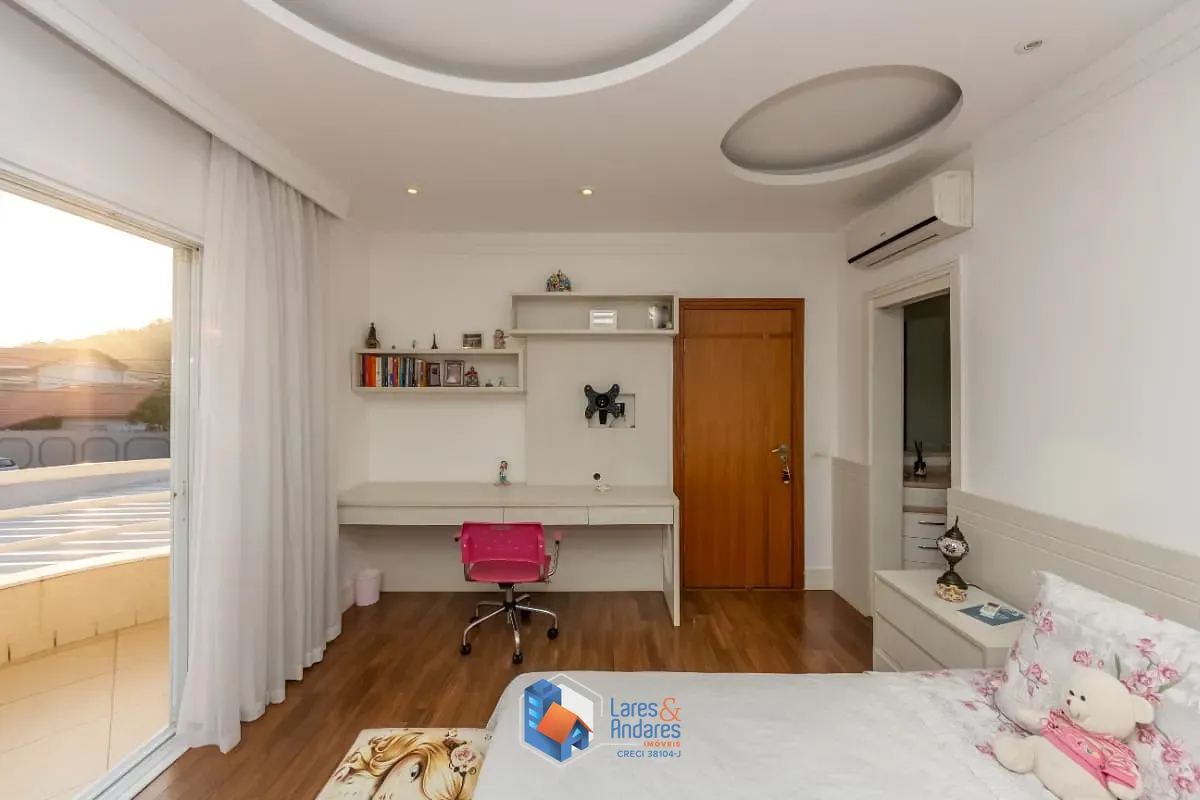 Sobrado, 3 quartos, 672 m² - Foto 32