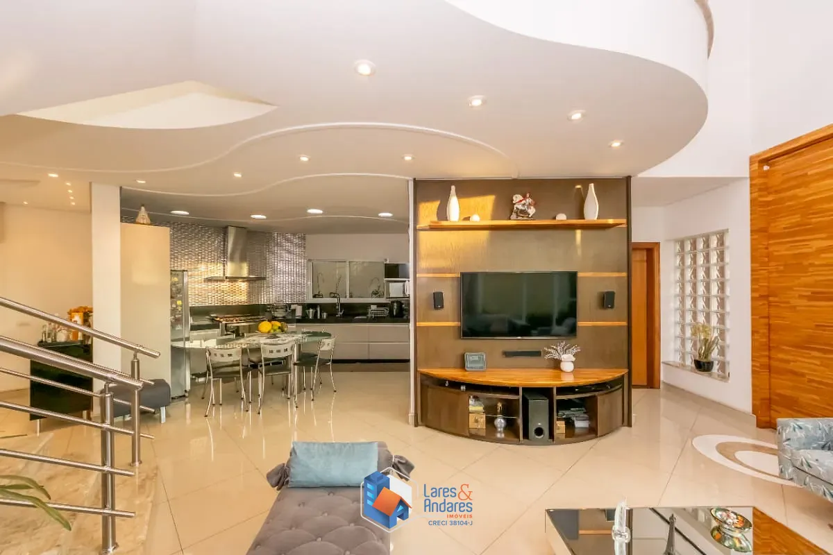 Sobrado, 3 quartos, 672 m² - Foto 8