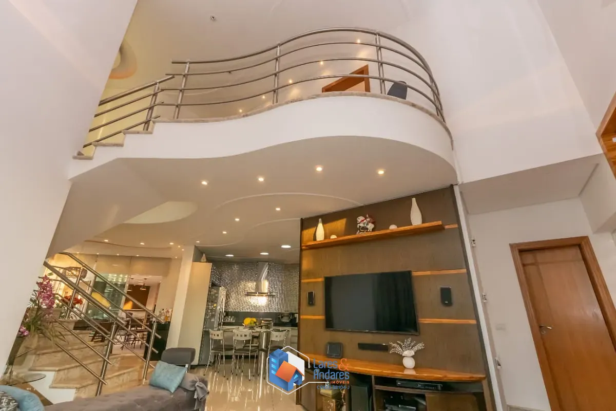Sobrado, 3 quartos, 672 m² - Foto 4
