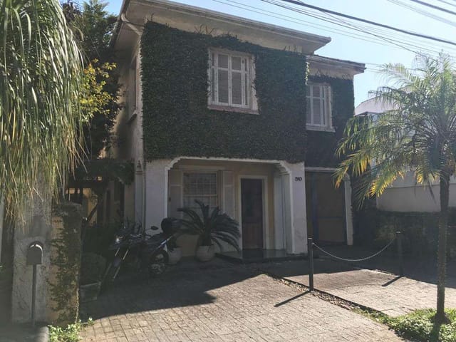 Sobrado com 250m², à venda, no bairro Vila Mariana em São Paulo