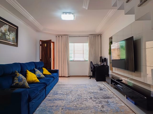 Foto do Sobrado - Sobrado para venda em Assunção com 3 quartos, sendo 1 suíte, 216m² | Lares e Andares Imóveis