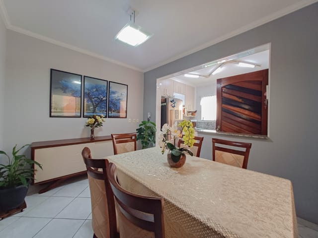 Foto do Sobrado - Sobrado para venda em Assunção com 3 quartos, sendo 1 suíte, 216m² | Lares e Andares Imóveis