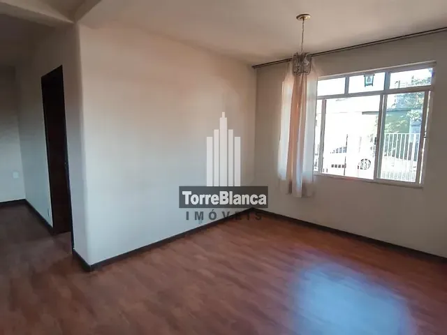 Sobrado com 350m² 3 quartos e 4 banheiros, à venda, no bairro Órfãs em Ponta Grossa