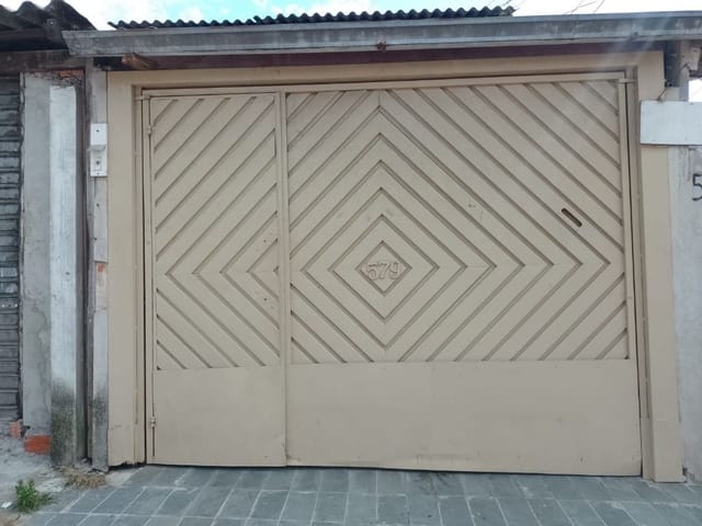 Sobrado com 125m² 7 quartos e 6 banheiros, à venda, no bairro Jardim do Engenho em Cotia