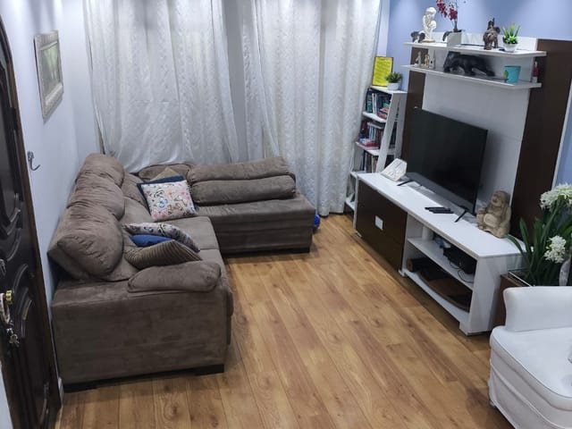 Foto do Sobrado - ** SOBRADO GRANDE PARA LOCAÇÃO 3 DORMITÓRIOS E 2 VAGAS - Para Mais Informações Corretor Alex Camargo (11) 94009-6980 !!! ** | Rocha Marqueze Imóveis