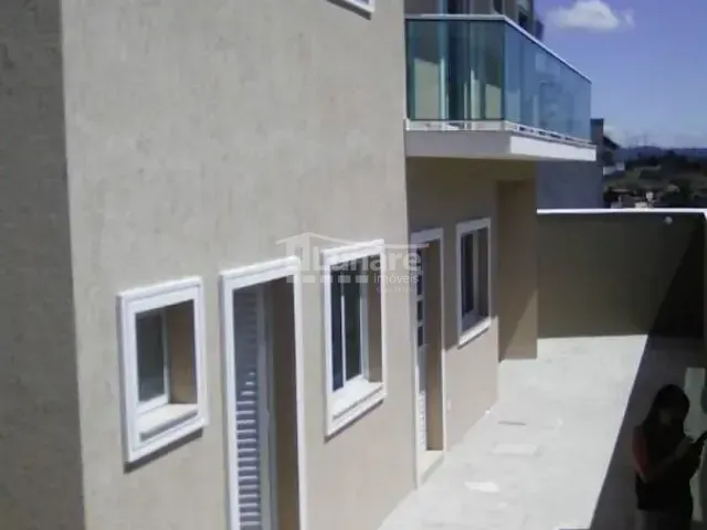 Sobrado com 206m² 3 quartos e 3 banheiros, à venda, no bairro Parque Morumbi em Mogi das Cruzes