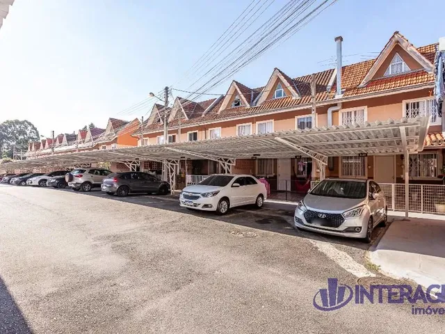 Casa com 76m² 3 quartos e 2 banheiros, à venda, no bairro Pinheirinho em Curitiba