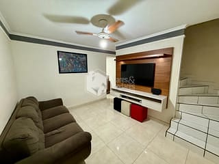 Foto do Sobrado-Sobrado para venda em Jardim José Sampaio Júnior com 2 quartos, 160m²