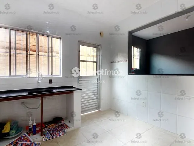 Sobrado com 110m² 3 quartos e 2 banheiros, à venda, no bairro Jardim Zaira em Mauá