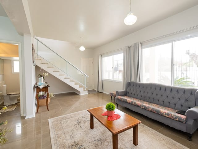 Casa com 355m² 3 quartos e 3 banheiros, à venda, no bairro Laranjal em Pelotas