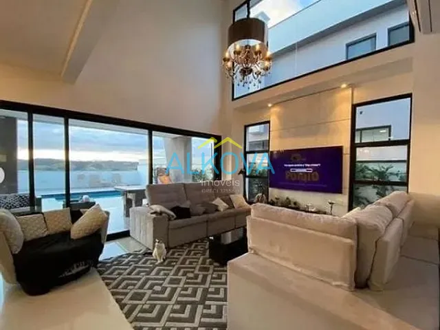 Sobrado com 485m² 4 quartos e 5 banheiros, à venda, no bairro Condomínio Residencial Jaguary em São José dos Campos
