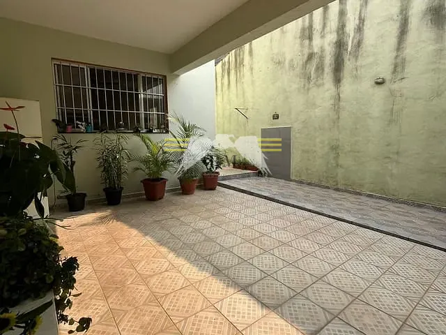 Sobrado com 150m² 3 quartos e 2 banheiros, à venda, no bairro Vila Rio Branco em São Paulo