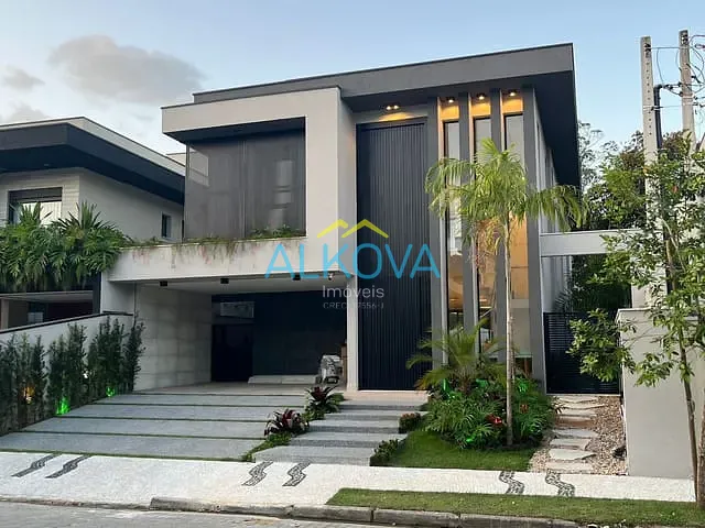Sobrado com 440m² 6 quartos e 8 banheiros, à venda, no bairro Riviera de São Lourenço em Bertioga