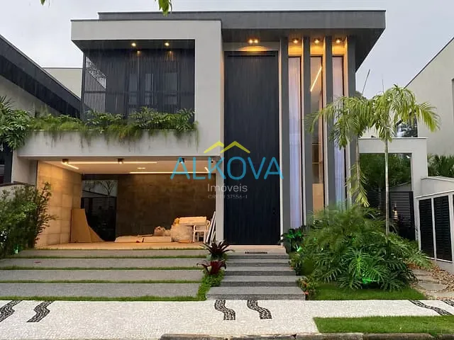 Sobrado com 440m² 6 quartos e 8 banheiros, à venda, no bairro Riviera de São Lourenço em Bertioga