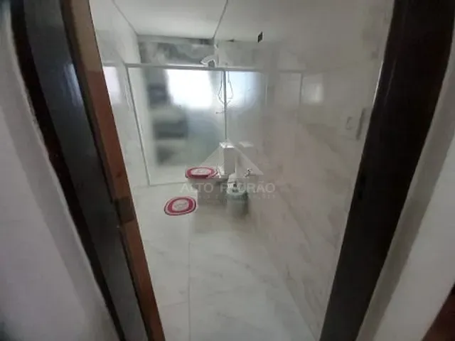 Sobrado com 285m² 3 quartos e 2 banheiros, à venda, no bairro Vila Emílio em Mauá