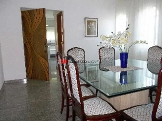 Sobrado com 475m² 5 quartos e 4 banheiros, à venda, no bairro Jardim São Caetano em São Caetano do Sul