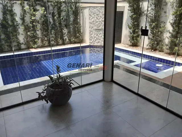 Sobrado com 300m² 3 quartos e 5 banheiros, à venda, no bairro Jardim Residencial Dona Lucilla em Indaiatuba