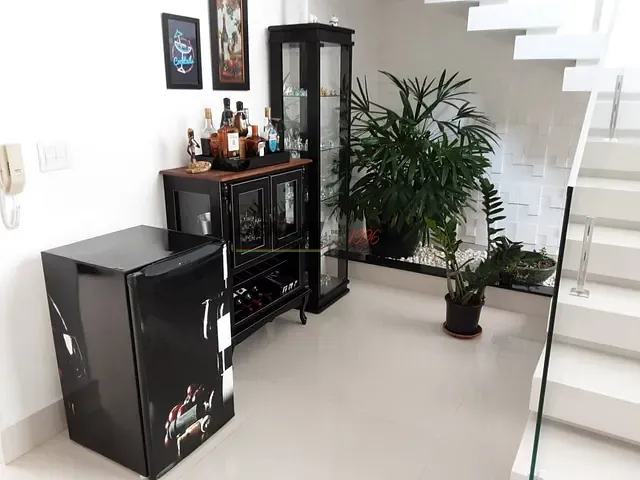 Sobrado com 300m² 3 quartos e 5 banheiros, à venda, no bairro Jardim Residencial Dona Lucilla em Indaiatuba