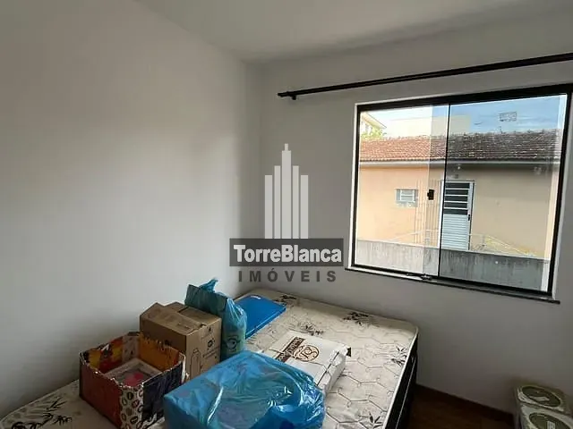 Sobrado com 53m² 2 quartos e 2 banheiros, à venda, no bairro Uvaranas em Ponta Grossa