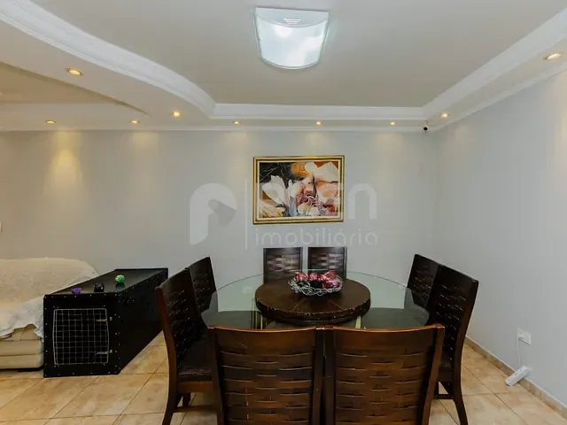 Sobrado com 178m² 4 quartos e 4 banheiros, à venda, no bairro Conjunto Residencial Santa Terezinha em São Paulo