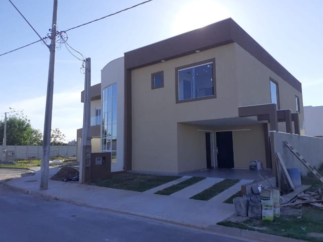 Foto do Sobrado - Sobrado no Condominio Bosque dos Manacás  com 4 dormitórios para alugar, 193 m² por R$ 4.350/mês - Jardim Jacinto - Jacareí/SP | RUSSI IMÓVEIS