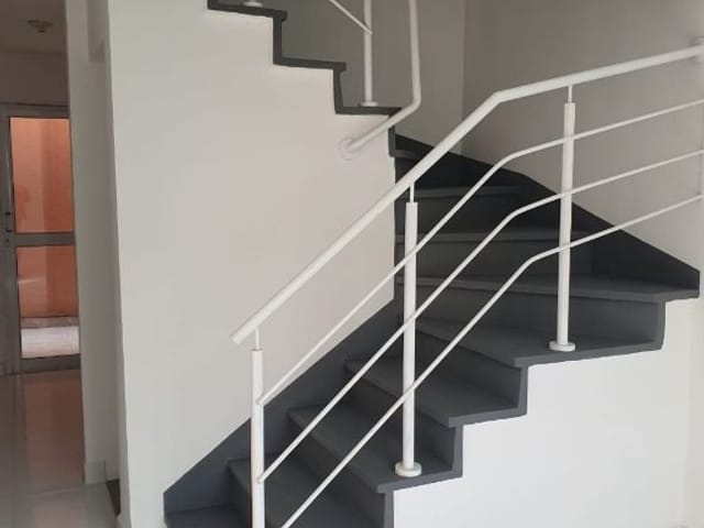 Foto do Sobrado - Sobrado com 2 dormitórios para alugar, 60 m² por R$ 1.650,00/mês - Jardim Paulista - São José dos Campos/SP | INDEPENDENCE NEGOCIOS IMOBILIARIOS LTDA