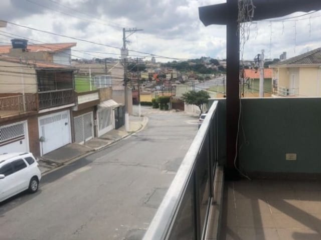 Sobrado com 160m² 3 quartos e 3 banheiros, à venda, no bairro Cipava em Osasco