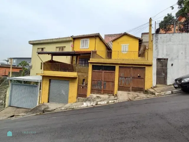 Sobrado com 207m² 3 quartos e 2 banheiros, à venda, no bairro Vila Serralheiro em São Paulo