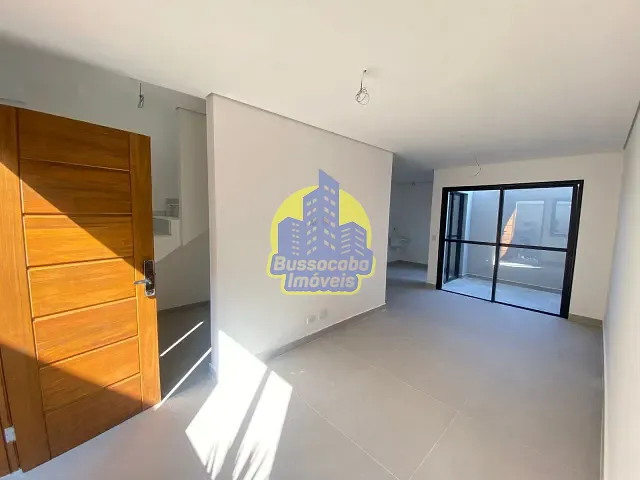 Sobrado com 74m² 2 quartos e 1 banheiro, à venda, no bairro Jardim das Flores em Osasco
